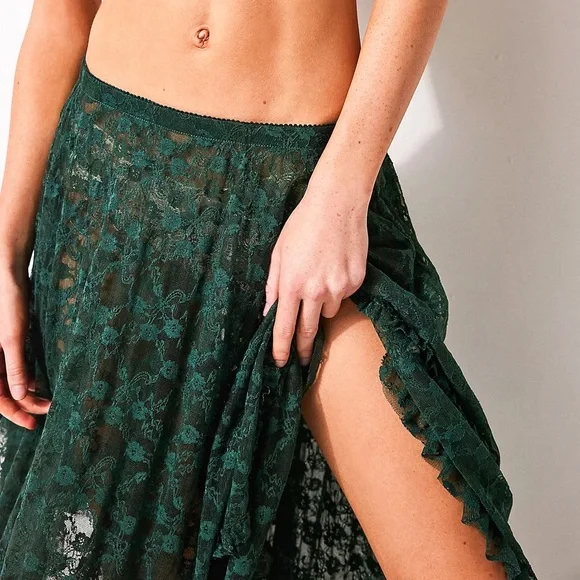 Intimately Free People French Courtship Half Slip - Picture 2 of 3